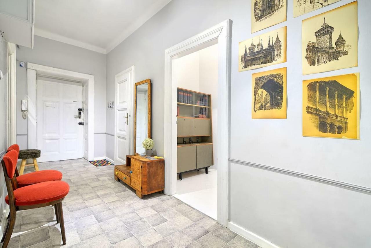Luxury Retro Apartment, City Center, Wifi Krakow Bagian luar foto