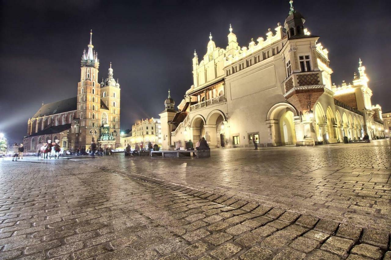 Luxury Retro Apartment, City Center, Wifi Krakow Bagian luar foto